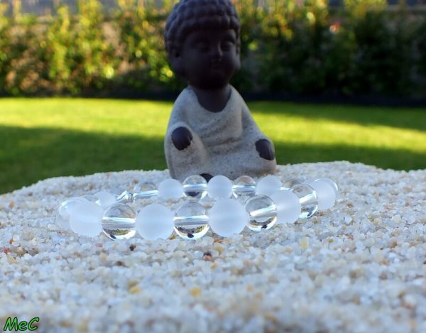 Bracelet cristal de roche mat mineraux et cristaux