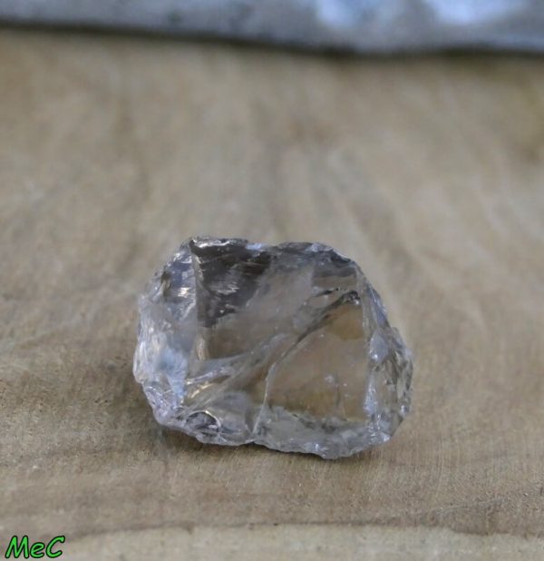 Quartz fumé pierre brute minéraux et cristaux 1
