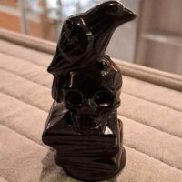 Minéraux et Cristaux Corbeau TDM obsidienne noire Minéraux et Cristaux