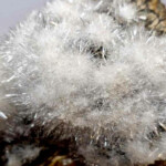 Aragonite aciculaire Aragonite aciculaire 1 Minéraux et Cristaux DV